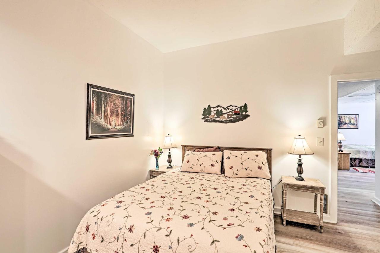 Asheville Mountain Getaway With Patio And Koi Pond! Εξωτερικό φωτογραφία
