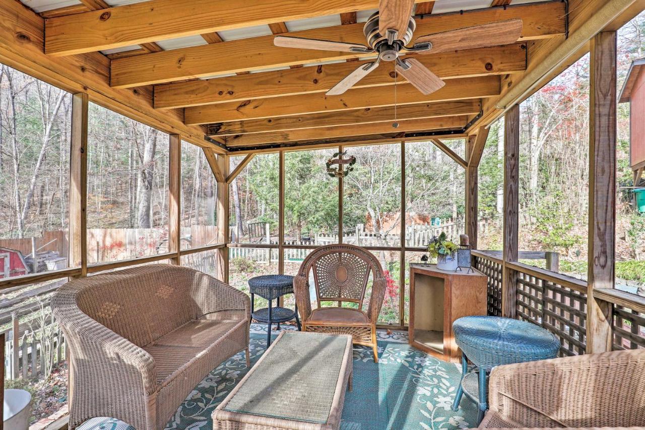 Asheville Mountain Getaway With Patio And Koi Pond! Εξωτερικό φωτογραφία