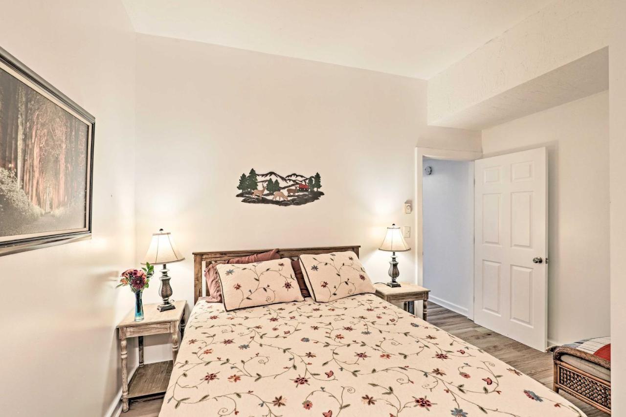 Asheville Mountain Getaway With Patio And Koi Pond! Εξωτερικό φωτογραφία